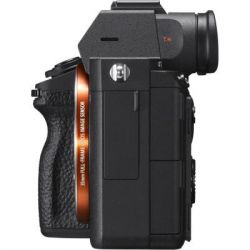 Цифровой фотоаппарат SONY Alpha 7 M3 body black (ILCE7M3B.CEC) - Картинка 4