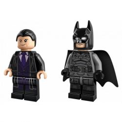  LEGO Super Heroes DC Batman :    392  (76181) -  6