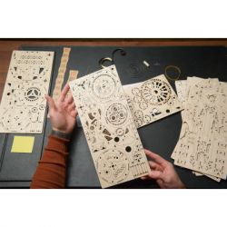 Конструктор Ugears Астроном. Настольные часы с турбийоном (70162) - Картинка 9