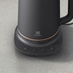������������� ELECTROLUX E7K1-6BP - �������� 6