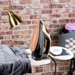 Утюг Russell Hobbs 23975-56 - Картинка 5