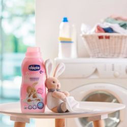 Кондиціонер для білизни Chicco Sensitive Delicate Flowers пом'якшувач тканин 750 мл (8058664122462) - Картинка 5
