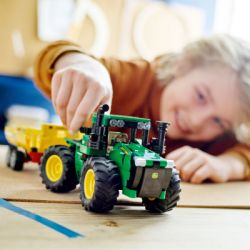  LEGO Technic John Deere 9620R 4WD Tractor 390  (42136) -  3