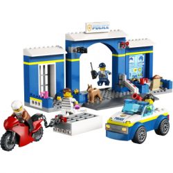  LEGO City     172  (60370) -  2