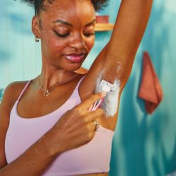 Бритва Gillette Venus 3 Colors 3 шт. (7702018018116) - Картинка 3