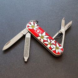 Ніж Victorinox Classic SD Edelweiss (0.6223.840) - Картинка 4