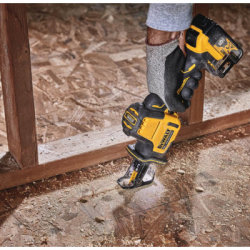 �������� ���� DeWALT 18� XR Li-lon, 0 - 2800 ���/��, 1.43 �� (��� ��� �� ��) (DCS369N) - �������� 9