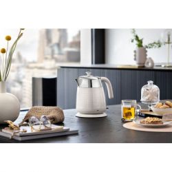 Електрочайник DeLonghi KBL 2001 W - Картинка 7