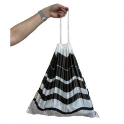 Пакети для сміття Добра Господарочка Black&White Із затяжками 35 л 20 шт. (4820086523363) - Картинка 3