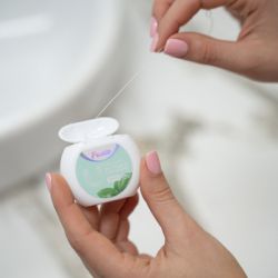   Fesco Ultra Oral Care Floss Mint 40  (4820204702427) -  2