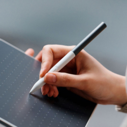 Перо Wacom One 2023 White/Gray (CP92303B2Z) - Картинка 3