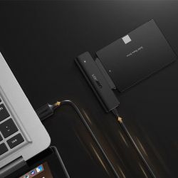 ������� Ugreen CM321 USB-�-1xSATA Black (70609) - �������� 2