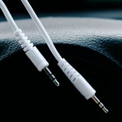  Xqisit Audio Cable 3.5  - 3.5  (M/M), 1.2 , White (4029948026954) -  3