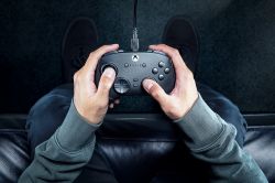  Razer Wolverine V3 Tournament Edition Black (RZ06-05210100-R3M1) -  7