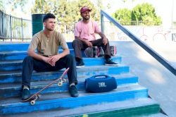 ��������� ������� JBL Boombox 4 Blue (JBLBOOMBOX4BLUEP) - �������� 18