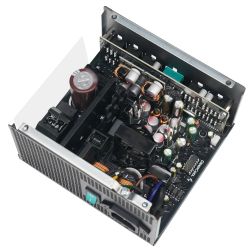 Блок живлення DeepCool GamerStorm PN750M (R-PN750M-FC0B-JGEU) 750W - Картинка 2