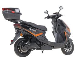 Електроскутер NEON, 2500 Вт, чорний Maxxter NEON (Black) - Картинка 2