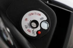 Електроскутер NEON, 2500 Вт, білий Maxxter NEON (White) - Картинка 7