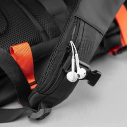 ���������� ������ � ���������� ��� �������� Cougar VANGUARD - �������� 17