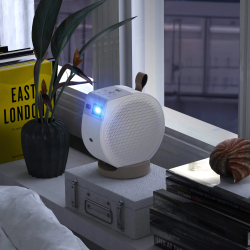 BENQ �������� GV32(LED, Full HD, 500 Ansi lm, 100000:1,  20000/30000, HDMI, USB-A, USB-C, 2*4W+10W)  GV32 - �������� 10