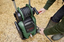 Минимойка высокого давления Bosch Advanced Aquatak 140, 2100Вт, 140 бар, 450 л/ч, 17.6 кг 0.600.8A7.D00 - Картинка 3