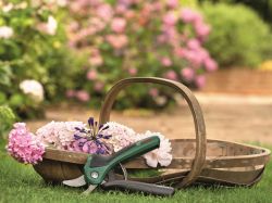 Секатор аккумуляторный Bosch EasyPrune, 12В, 2х3А, d реза 25мм, 1000гр 0.600.8B2.102 - Картинка 22