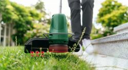 Bosch Тример садовий акумуляторний UniversalGrassCut 18V-26 26см 2.3кг (без АКБ та ЗП) 0.600.8C1.D04 - Картинка 4