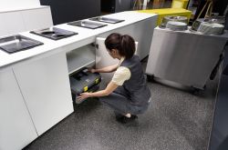 Пароочиститель Karcher SG 4/2 Classic, 2250 Вт, 4 бар, 145 °C, 7 кг 1.092-301.0 - Картинка 2