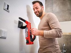 Пилосос акумуляторний Einhell BRILLIANTO віконний 18В 280мм 0.1л з розпилювачем 0.74кг без АКБ та ЗП 3437100 - Картинка 3