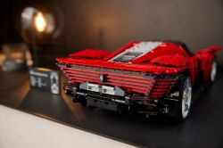 LEGO ����������� Technic Ferrari Daytona SP3 42143 - �������� 8