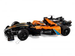  LEGO Technic    NEOM McLaren Formula E 42169 -  7