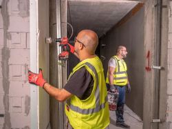 ����������-����� �������������� Milwaukee BLPDRC-202C 18� 2�2����� 60.5�� 0�1700����� �� M12-18C ���� 1.5�� 4933492822 - �������� 3