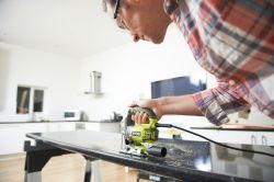 ������ Ryobi RJS1050-K, 680��, LED, 3100 ��/���, 2.2��, ���� 5133002219 - �������� 3