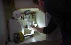 Ryobi Ліхтар ONE + R18ALF-0 5133002304 - Картинка 11