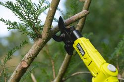 Ryobi ó�����-�������� ONE+ RY18PLA-0 5133004575 - �������� 5