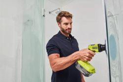 Щетка RYOBI ONE+ R18CPS-0, аккумуляторная, IPX7, 18В, (без АКБ и ЗУ) 5133004846 - Картинка 6