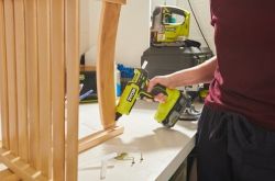 Пистолет клеевой Ryobi RGL18-0 аккумуляторный ONE+,18В, стержни 11/12 мм, 2 режима 200/130 град., solo (без АКБ и ЗУ) 5133005002 - Картинка 9