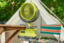 Вентилятор акумуляторний Ryobi ONE+ RCF18-0 18В 3400об·хв 2 швидкості поворотний 0.4кг без АКБ та ЗП 5133005400 - Картинка 2