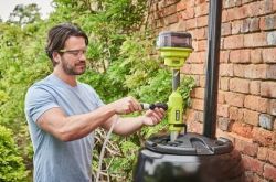 Ryobi Насос акумуляторний RY18STPA-0 5133005716 RYOBI, ONE+ 18В, телескопічний, підйом 7м, 0.7 бар, вихід 25 мм, IPX8 (без АКБ та ЗУ) 5133005716 - Картинка 5