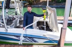 Ryobi Насос акумуляторний RY18STPA-0 5133005716 RYOBI, ONE+ 18В, телескопічний, підйом 7м, 0.7 бар, вихід 25 мм, IPX8 (без АКБ та ЗУ) 5133005716 - Картинка 2