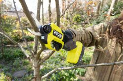   Ryobi ONE+ HP RY18SCXA-120T 18  12  d  28 0.83  5133005788 -  3