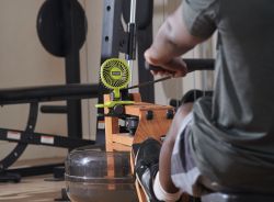 Вентилятор акумуляторний кліпса Ryobi USB Lithium RCF4-0 4В 3800об·хв обертання 325° поворот 180° 2 швидкості 0.29кг без АКБ та ЗП 5133006130 - Картинка 6