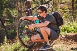 ����� ������������ �������������� Ryobi USB Lithium RI4-0 4� 6.9��� ������� ��������� 0.5�� ��� ��� � �� 5133006141 - �������� 5