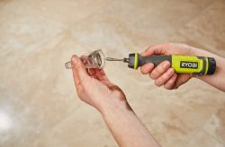 Паяльник аккумуляторный Ryobi USB Lithium RSI4-120G 4В 2А·ч 460°С светодиодная подсветка 0.1кг 5133006146 - Картинка 4