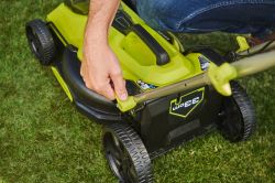   Ryobi ONE+ HP RY18LMX33A-0 18 33 30 25-90 9.3     5133006286 -  9