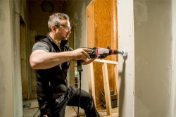 Перфоратор Metabo KHE 2860 Quick, 880 Вт, 3 режима, пластик.кофр, сменный патрон 600878500 - Картинка 4