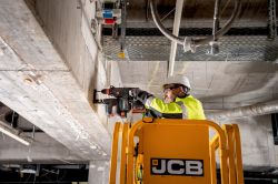 Перфоратор аккумуляторный Metabo KH 18 LTX BL 28 Q, B, SDS-plus, 18В, 3Дж, 3 режима, 0-1000об•мин, 3.4кг, без АКБ и ЗП 601715850 - Картинка 5