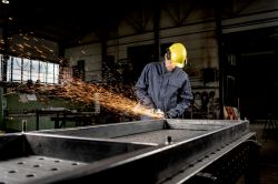 Metabo Шліфмашина кутова акумуляторна WVB 18 LT BL 11-125 Quick, 125мм, 18В 2*5.5Ач, 2800-10000об/хв, М14, 1.8кг 613057660 - Картинка 3