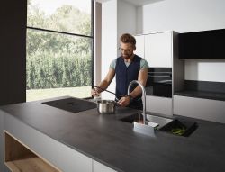 Змішувач для кухні Hansgrohe Aquno Select M81, довж.виливу - 220мм, поворотний, витяжний, 1 важіль, хром 73837000 - Картинка 2