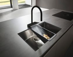 Змішувач для кухні Hansgrohe Aquno Select M81, довж.виливу - 220мм, поворотний, витяжний, 1 важіль, чорний матовий 73837670 - Картинка 2
